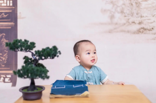 沙洋宝宝喊肚子疼怎么回事